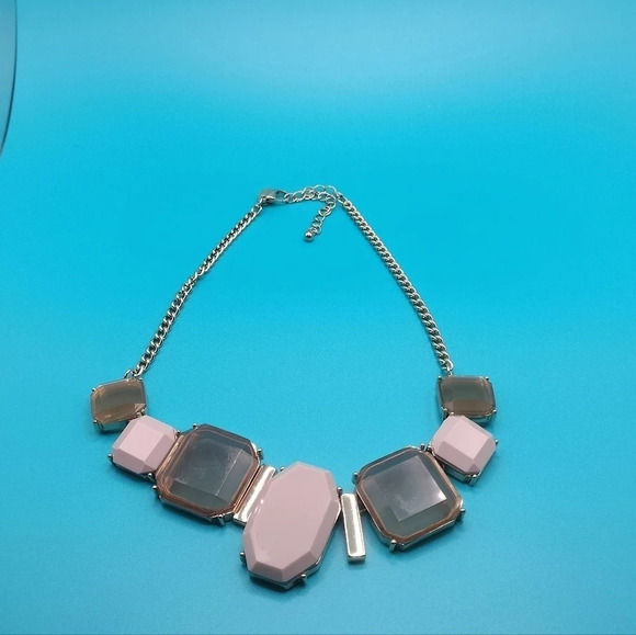 Signed Tan/Taupe Chunky Fashion Statement Gold Tone Necklace 18" - Picture 9 of 9